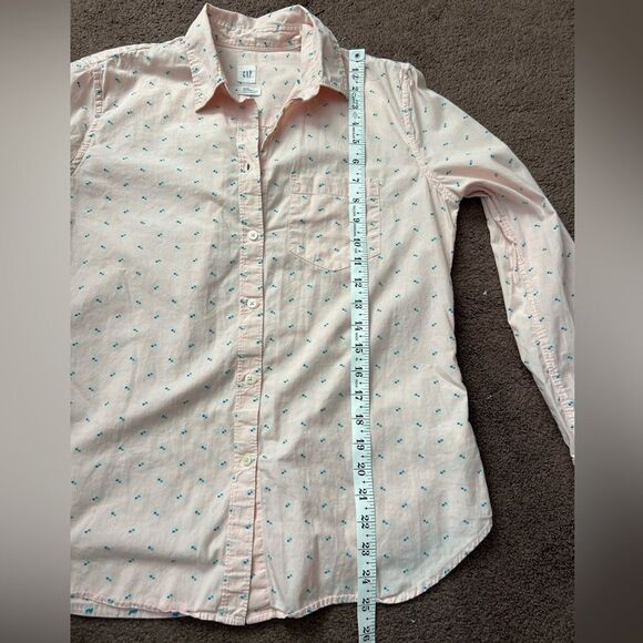 GAP Pink Clip Dot Fitted Boyfriend Shirt - Picture 7 of 10